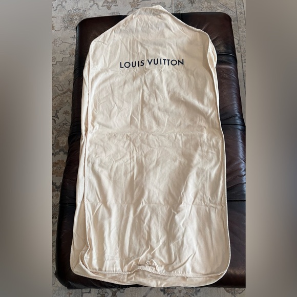 COPY - ✨LOUIS VUITTON Logo Fabric Garment Suit Extra Long Dust Bag Unisex Authe… - Picture 1 of 6
